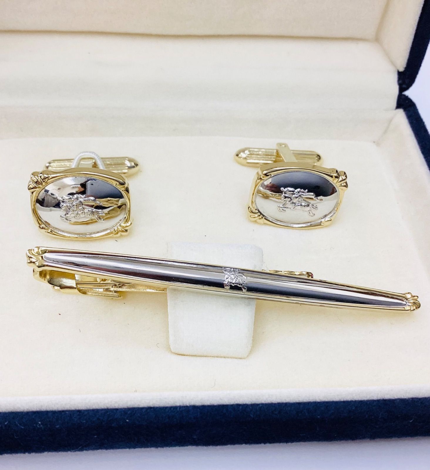 MONT BLANC MEISTERSTÜCKカフリンクス シルバー 30254 Meisterstück cufflinks - Luxury Cufflinks – Montblanc® US