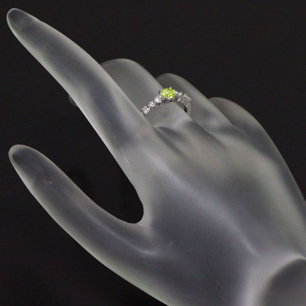 Pt900 アップルグリーン ダイヤモンド リング 0.368ct FVYG VS2
