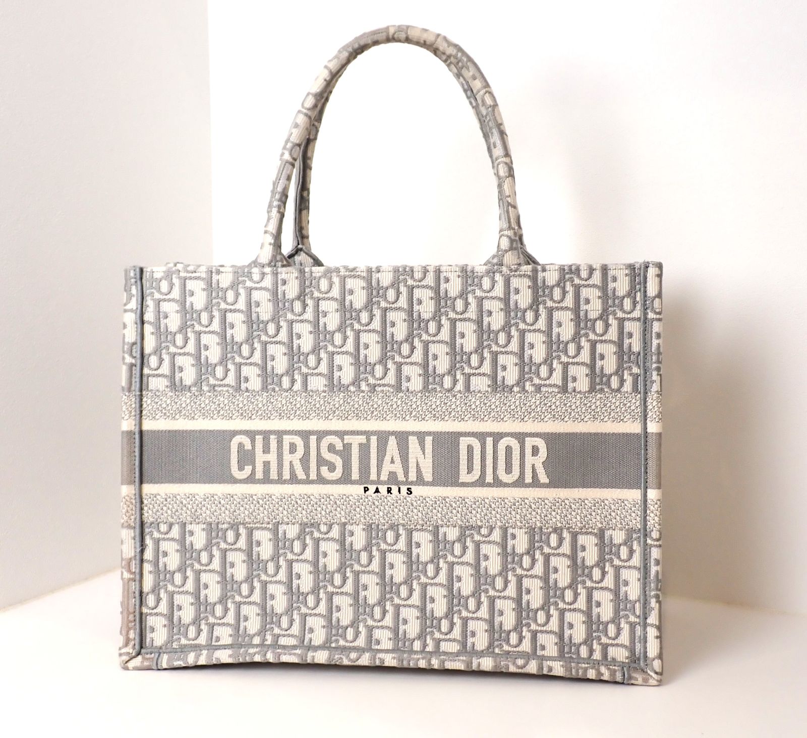 超美品 Dior(ディオール) ブックトート ミディアム グレー