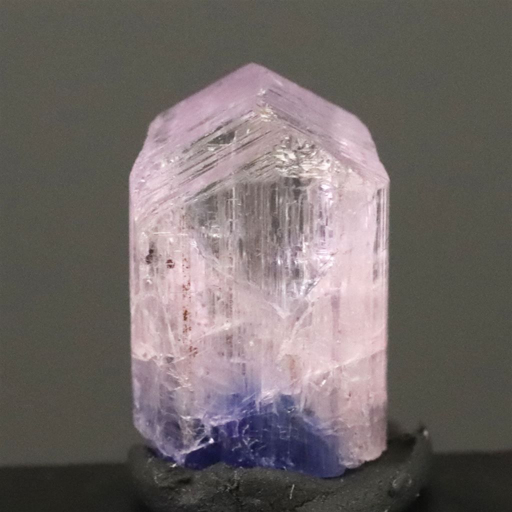 希少！ ピンクオレンジタンザナイト原石 楽天市場】ピンクタンザナイト 原石 結晶 非加熱 4.48ct : 榎本通商