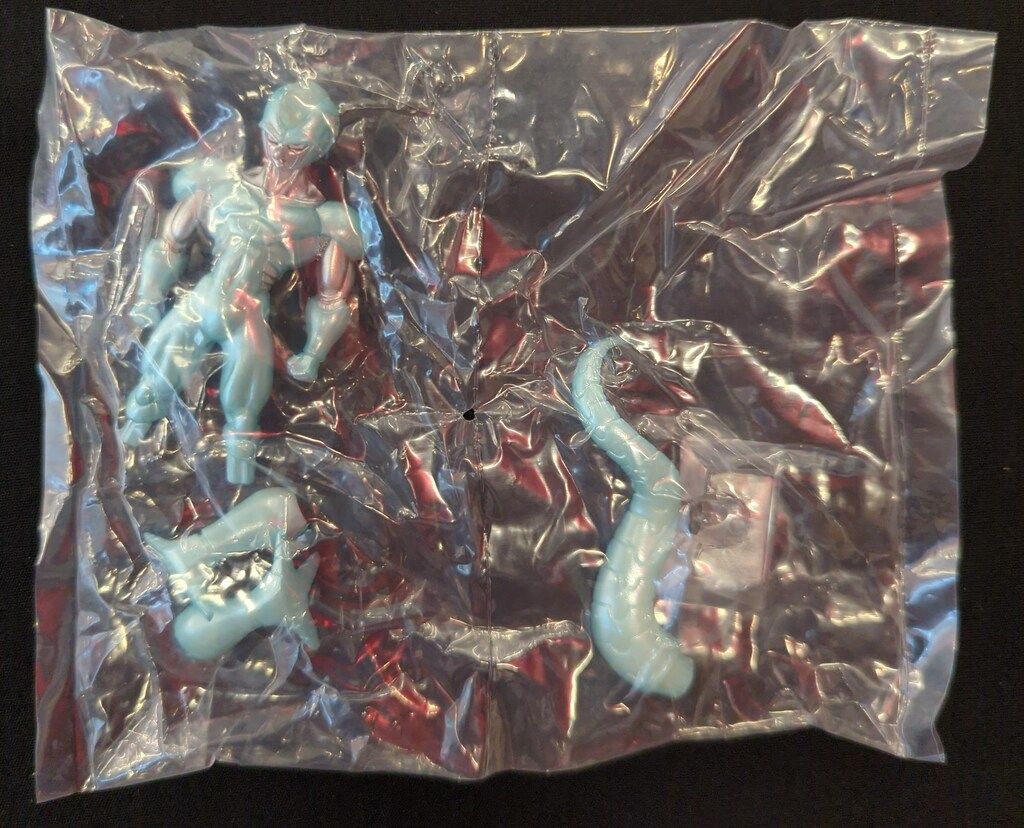 ドラゴンボールZ13復活のメタルクウラ編 HG