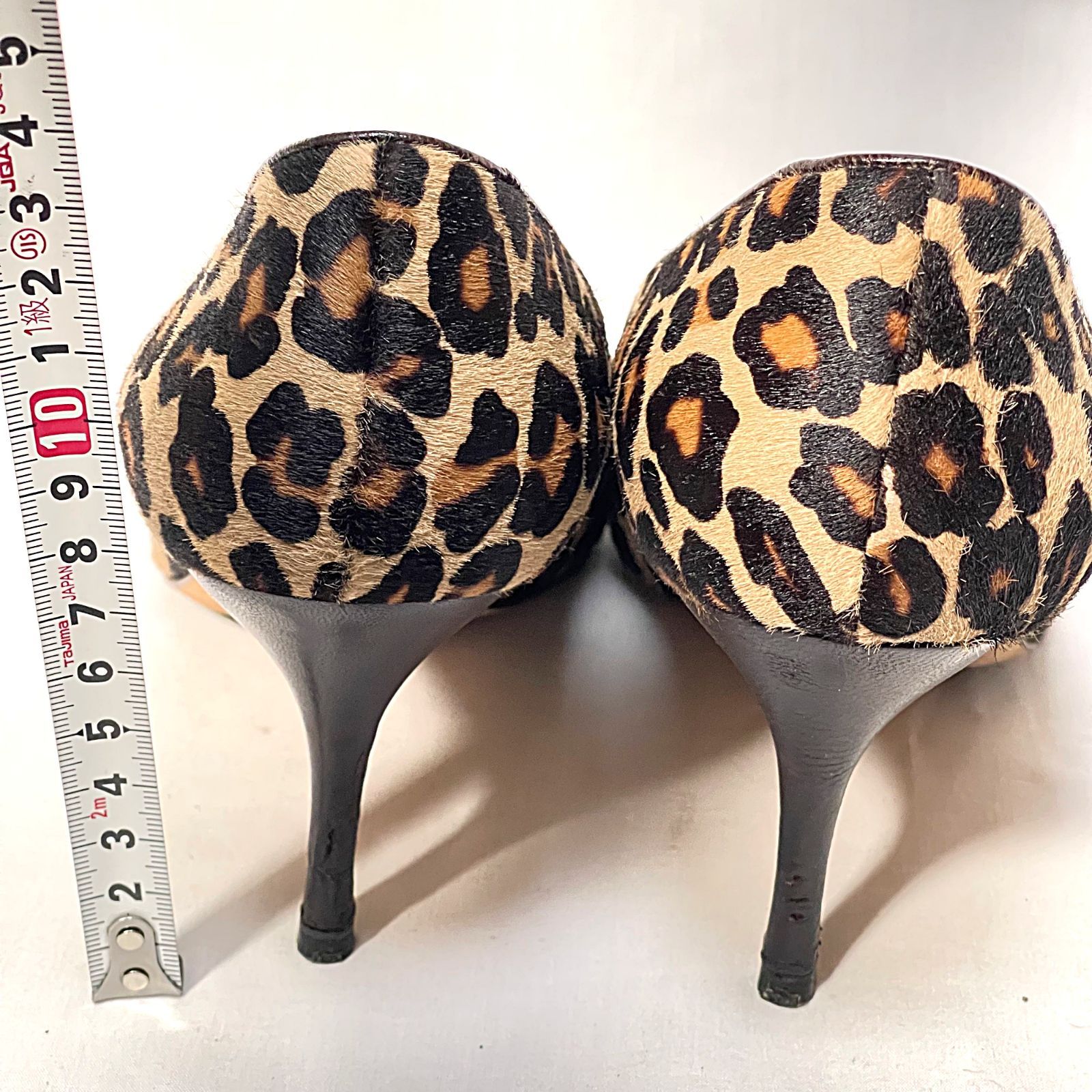 マノロブラニク レオパード柄パンプス 37 LISTONY