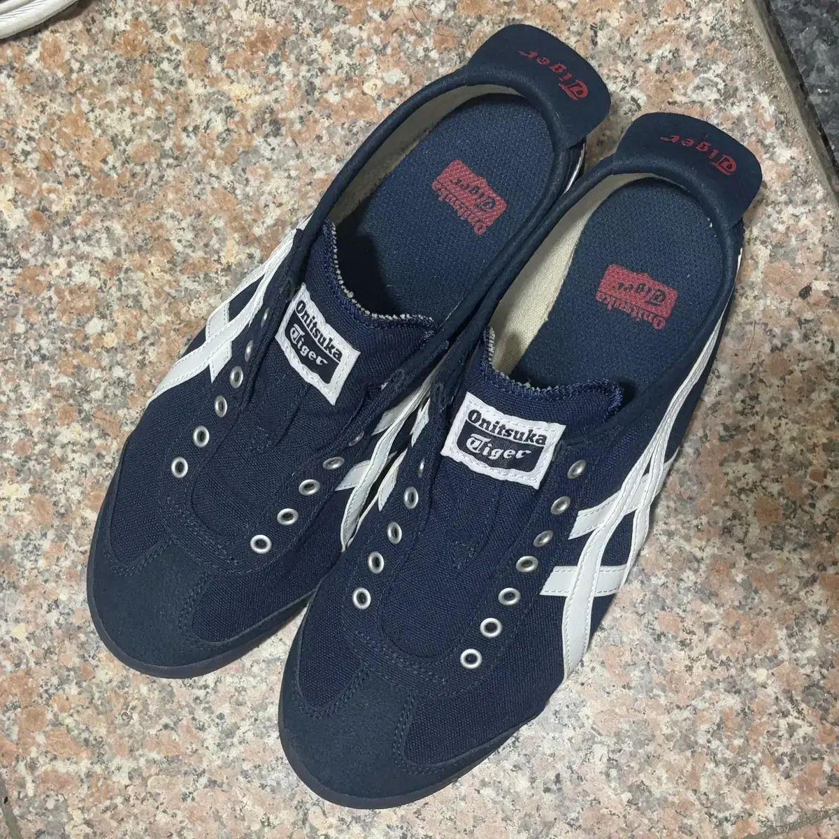onitsuka tiger オニツカタイガー メキシコ 66 ネイビー 255