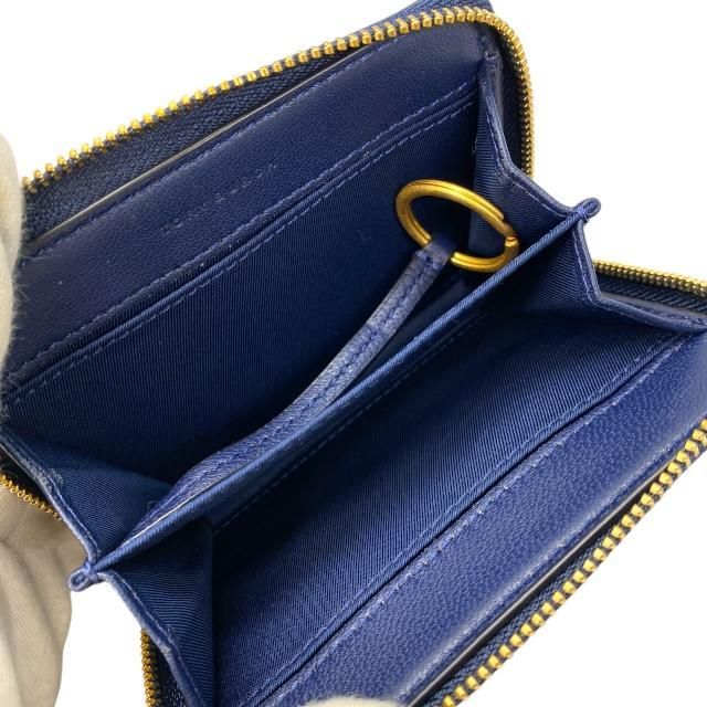 美品】トリーバーチ コインケース コンパクトウォレット ラウンドファスナー ミニ財布 ピッグ モチーフ ロゴ パテントレザー アイボリー - メルカリ
