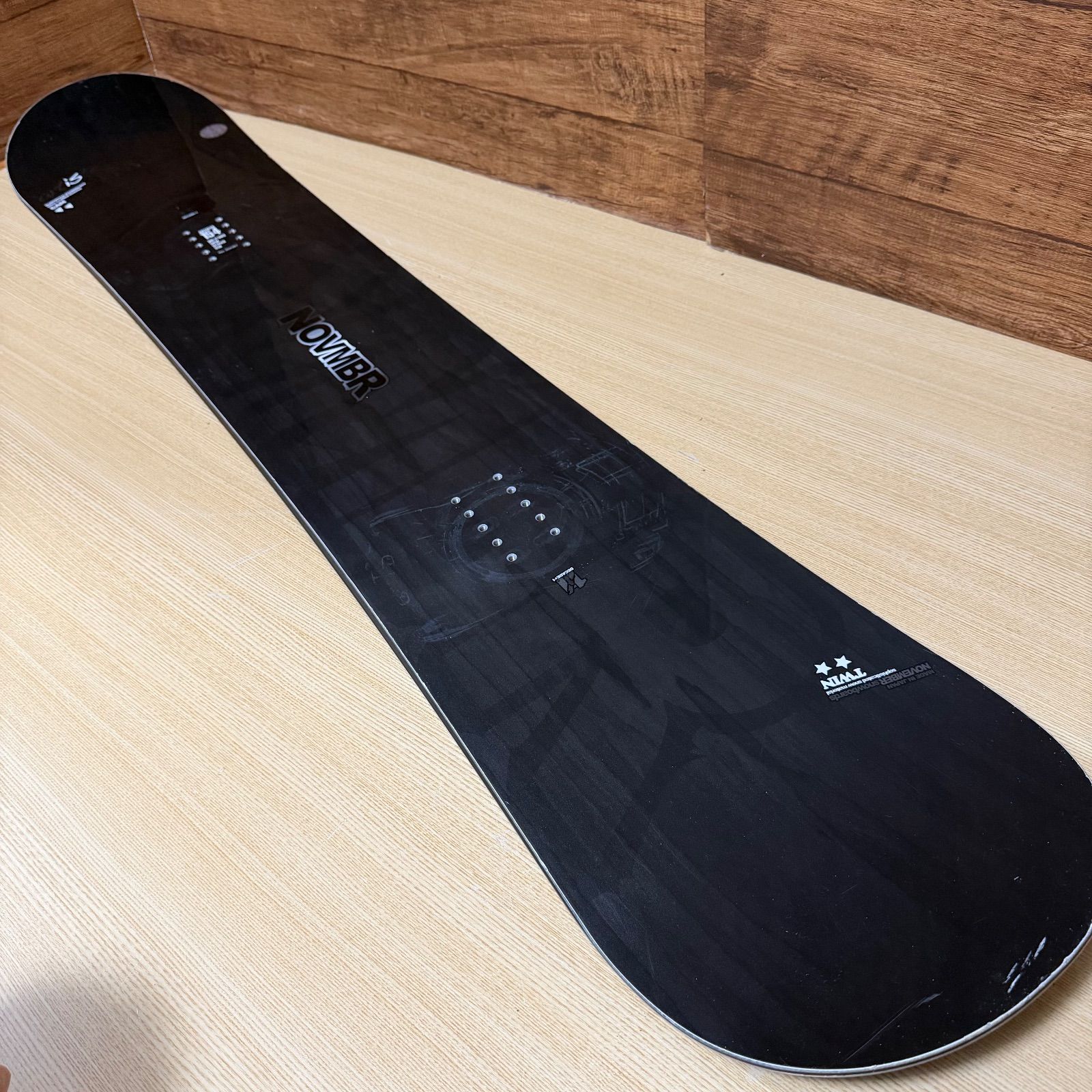 November ARTISTE 152cm オガサカ メンズ スノーボード スノーボード