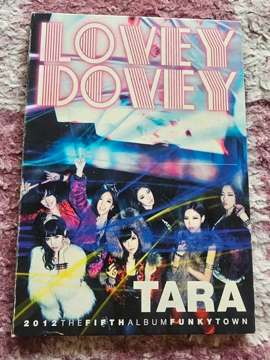 新品，人気セール T-ARA(ティアラ) （ T ー ara ） ミニ 5 家 Funky Town その他