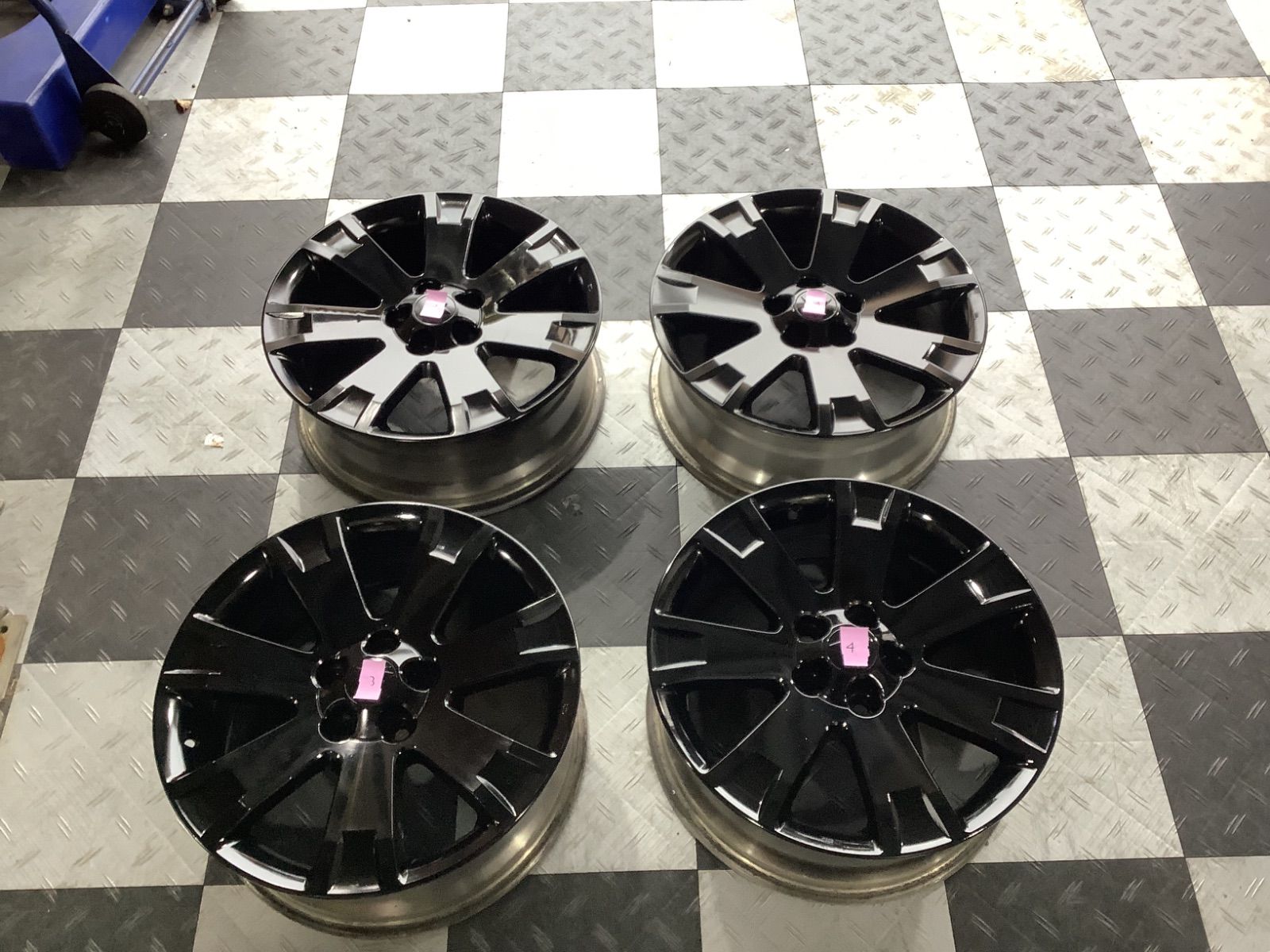 送料込み ミツビシ デリカ D5純正 LDA-CV1W 18インチ 38 7J PCD114.3 5穴 ホイール4本セット