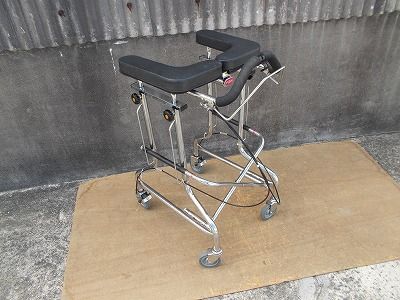 送料無料 一部地域を除く 歩行器 介護 アルコー1S-C型 折りたたみ グリップブレーキ 介護用品 TS-25-0903-01