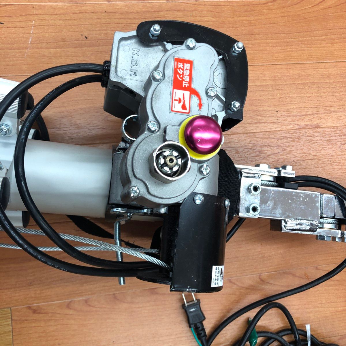 ДД【中古】アサダ 電動ワイヤーアッパー 程度A UE-33C 目立った傷や