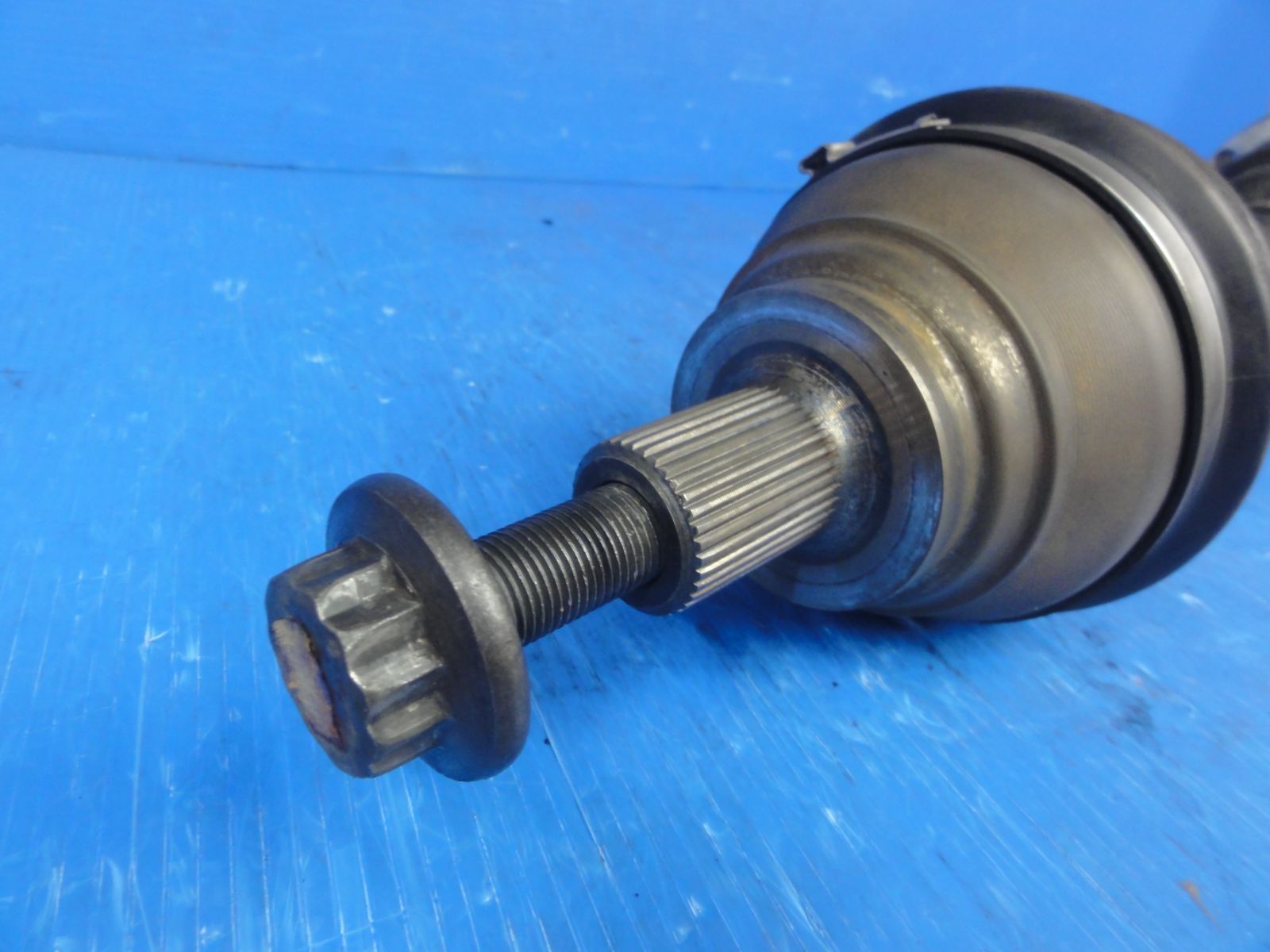 平成19年車 フォルクスワーゲン ABA-1KBLG ゴルフ 左 フロント ドライブシャフト 純正 F25885 FFCRYSTALESIA_COM