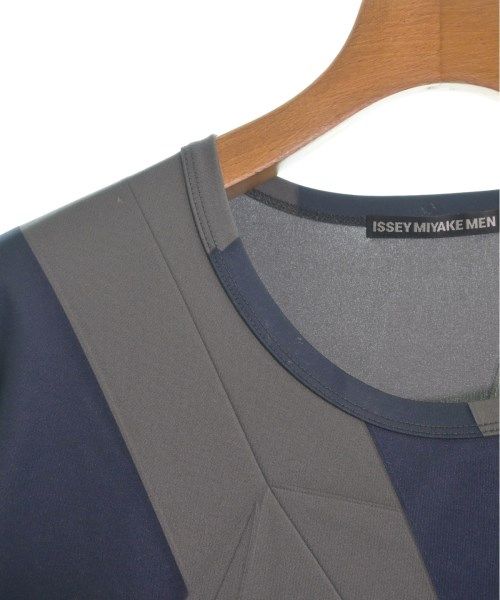ISSEY MIYAKE MEN Tシャツ・カットソー グレー 2203524S0028 Homme Plissé Issey Miyake コットン Tシャツ | グレー