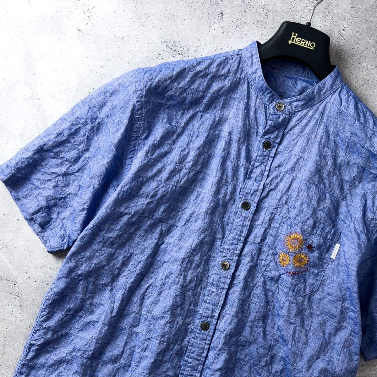 PAPAS plus パパス プラス シワ加工 麻 リネン混 半袖 バンド シャツ メンズ M 青 ブルー ポケット 向日葵 刺繍 夏