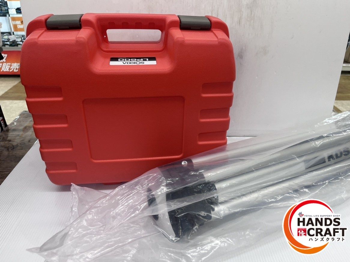 ソキア SOKIA 回転レーザー LP610 受光器付き LR300X 自動整準レベルプレーナー 三脚付き 電池 2個口発送