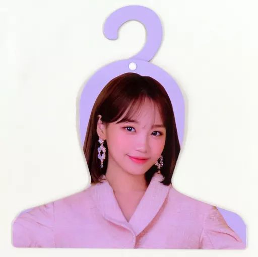 新品 IZ*ONE キム・チェウォン グッズ 中古】ハンガー キム・チェウォン フォトハンガー 「IZ*ONE×SHIBUYA109