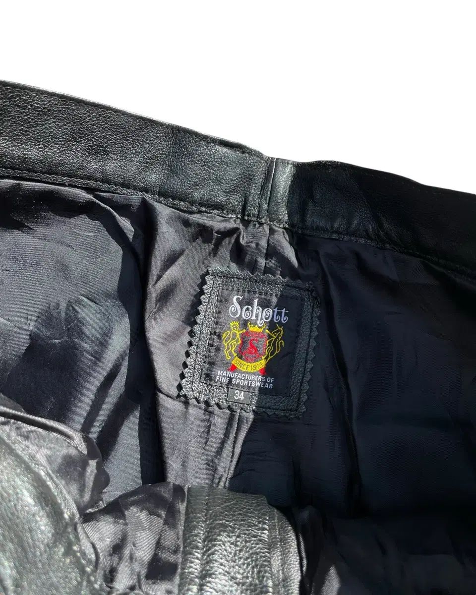 Schott N Y C Leather Motorcycles Shorts - メルカリ