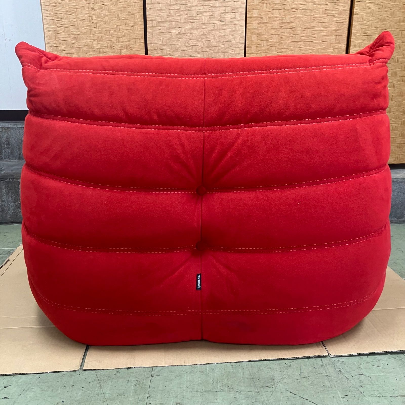 ligne roset リーンロゼ ロゼトーゴ 1人掛け レッド ロゼ トーゴ(1人掛け) | リーンロゼ | リグナ通常品 | おしゃれな家具