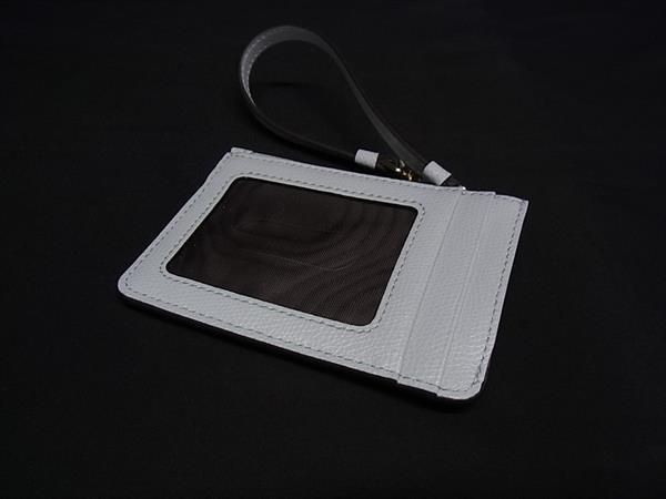 FURLA フルラ カメリア レザー 小銭入れ コインケース カードケース カード入れ パステルブルー系 FP4717