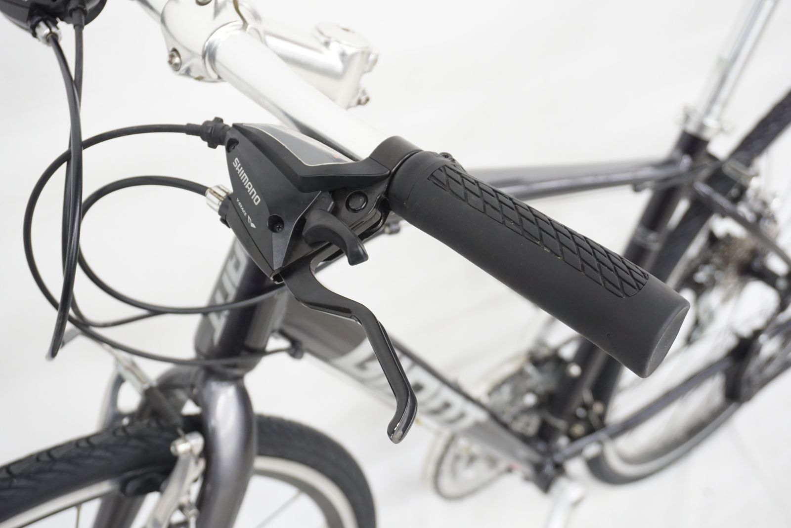 GIANT 「ジャイアント」 ESCAPE R3 2021年モデル クロスバイク