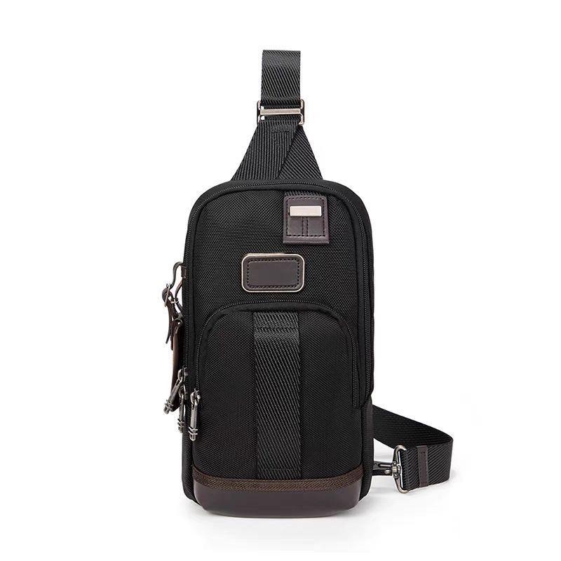 TUMI ボーズマンスリング TUMI | Razer - Bozeman Sling Bag | Razer 日本