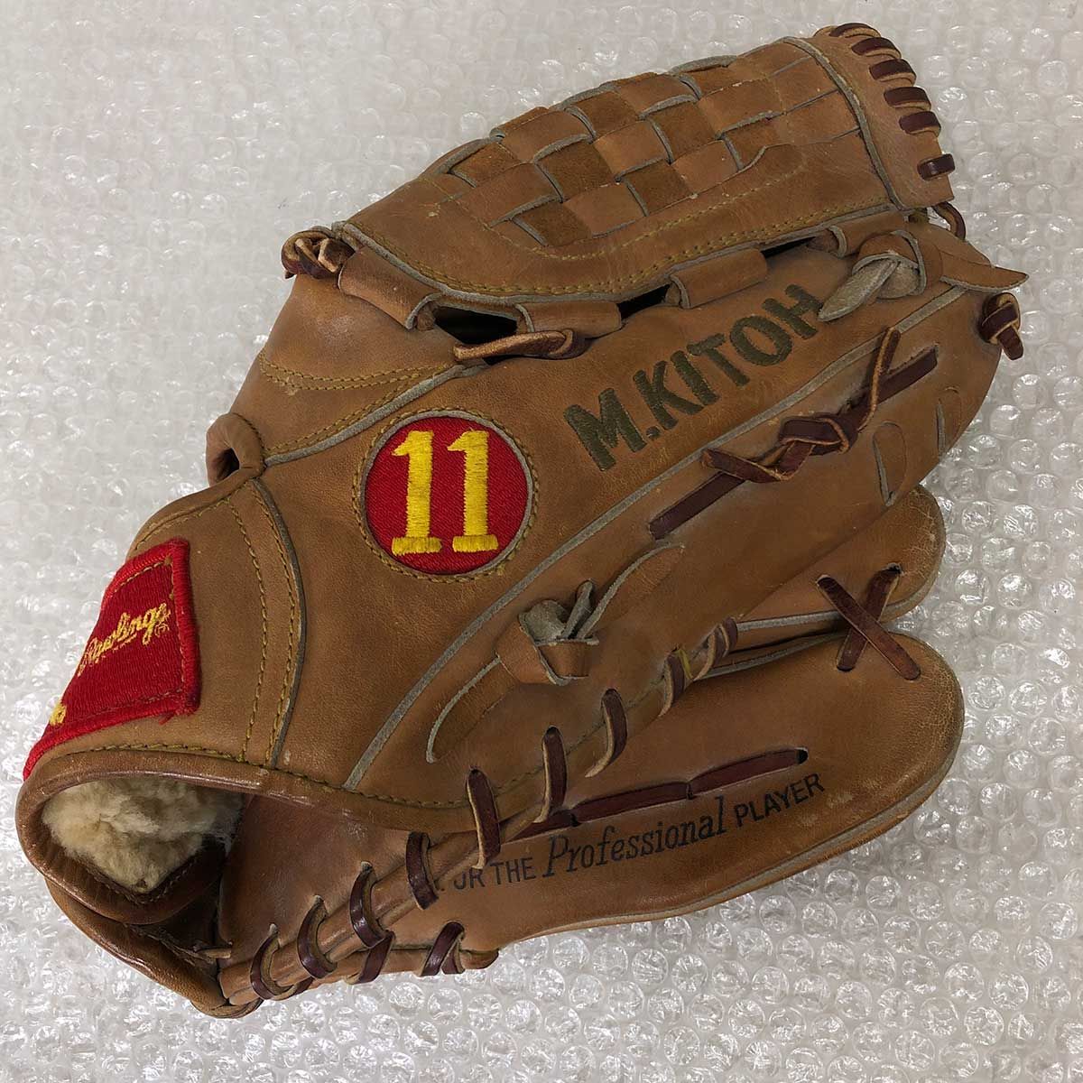 広島東洋カープ 紀藤真琴 #11 グローブ 実使用品 /中日