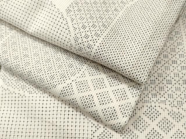 平和屋着物○本場大島紬 白大島 7マルキ 吉祥丸文 正絹 逸品