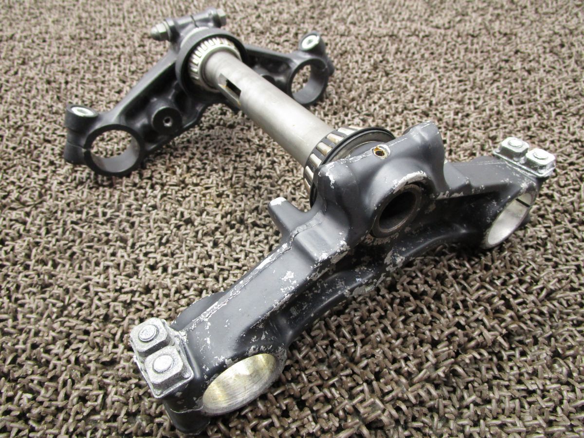 ☆GSX1100Sカタナ☆フォーク、トップブリッジ、320パイ対応キャリパー付き！