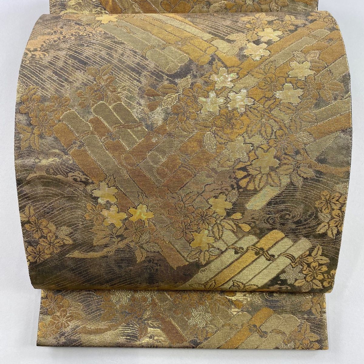 袋帯 美品 秀品 花筏 波 金糸 箔 金色 六通 正絹 【中古