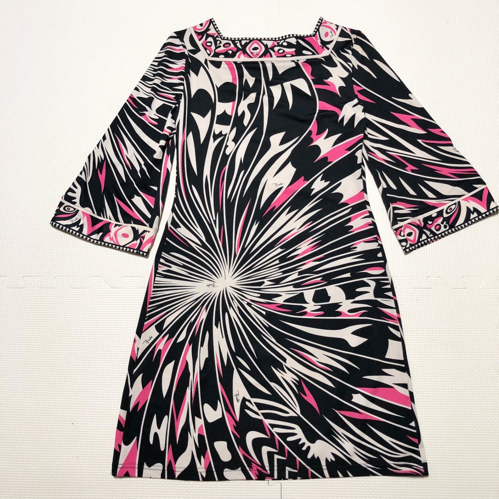 □美品□EMILIO PUCCI エミリオプッチ 七分袖ワンピース プッチ柄 現代