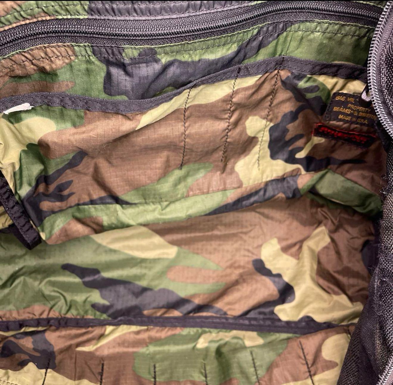 ✨BRIEFING × BEAMS 大型トート 黒✨ 内側迷彩 通勤 通学 - メルカリ