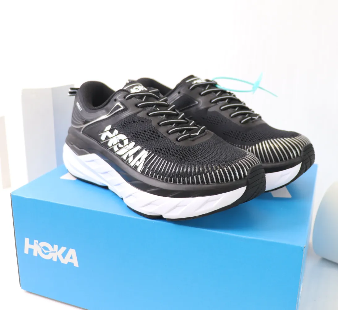 ホカオネオネ ボンダイ 7 HOKA ONE ONE BONDI 7 ランニングシューズ