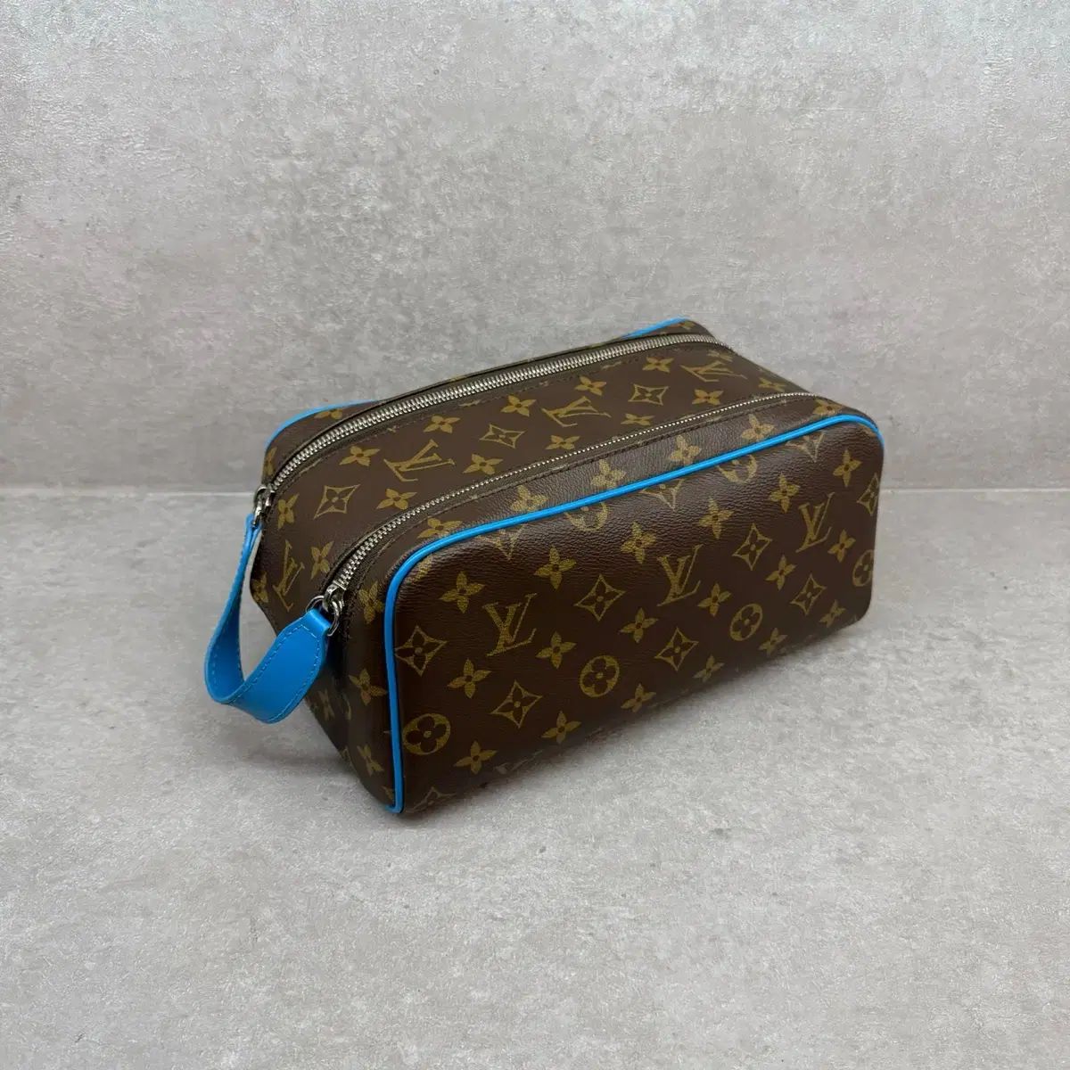 付属品完備 Louis Vuitton ルイヴィトン モノグラム ドープ ポーチ マカサー ヘルプキット