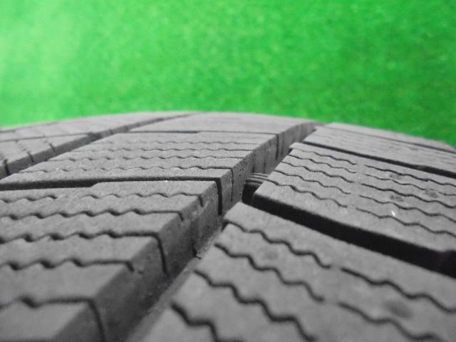 ブリヂストン ブリザックVRX3