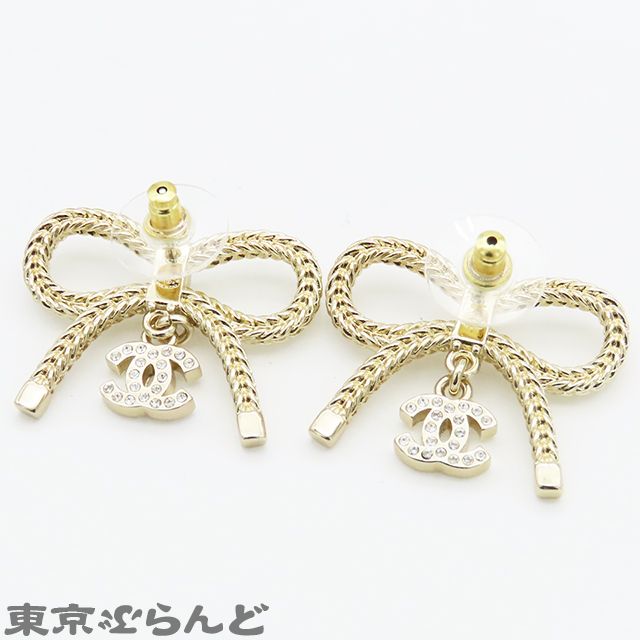 【2025年】もらって嬉しいお歳暮 人気ランキング シャネル CHANEL リボン ピアス B24K ゴールド メタル ライン アクセサリー