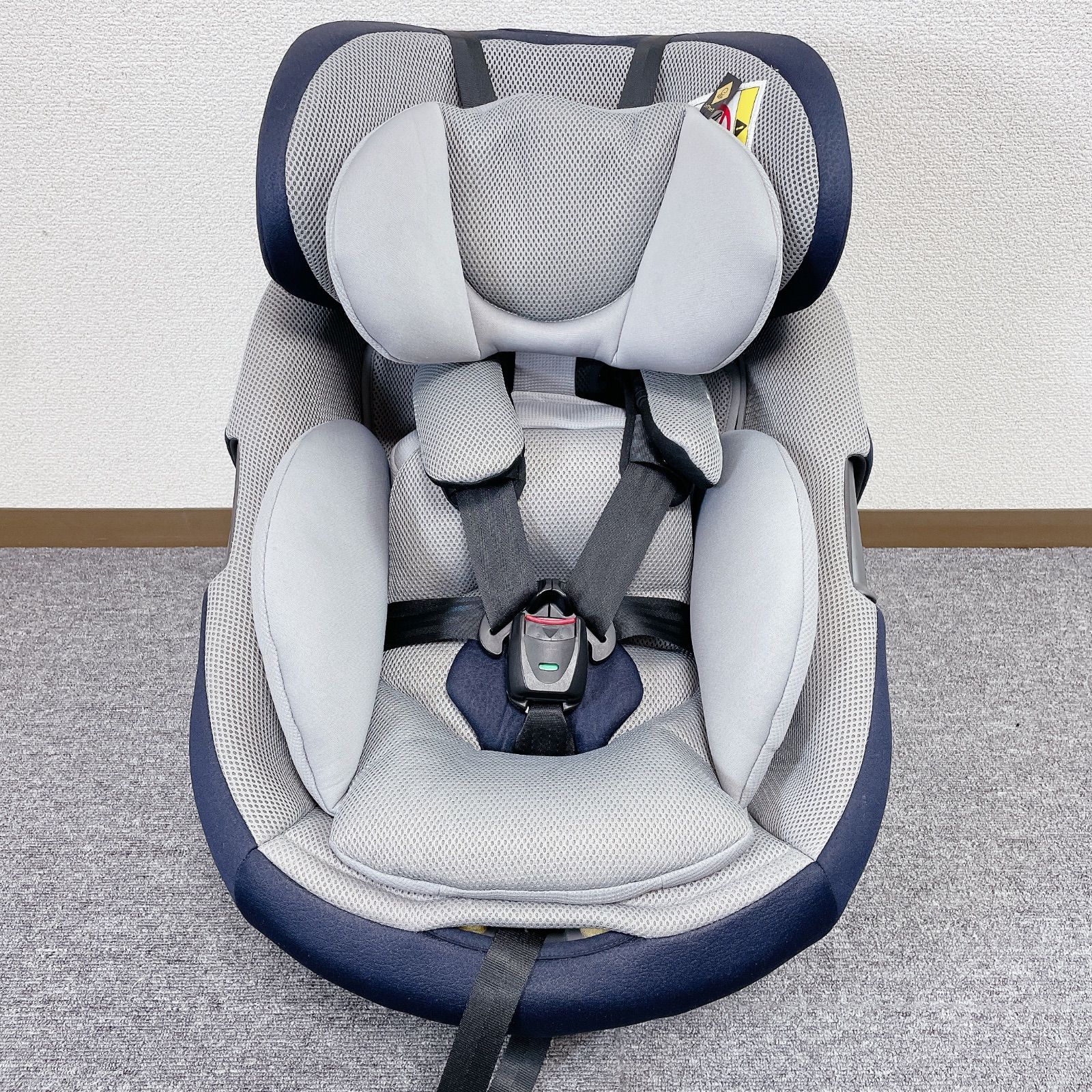 combi THE S Air ISOFIX チャイルドシート カヴァリエーレブルスクーロ ネイビー エッグショック コンビザエス