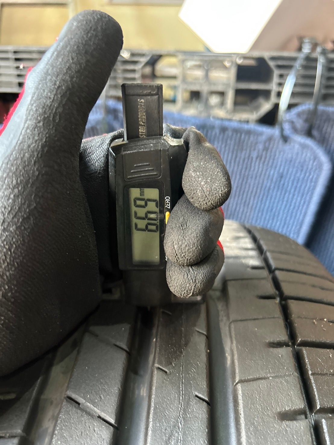 送料無料SALE! 製造 溝8分山 FALKEN AZENIS FK510 SUV 1本 235 60R17 ASP3214 ほっそりとした