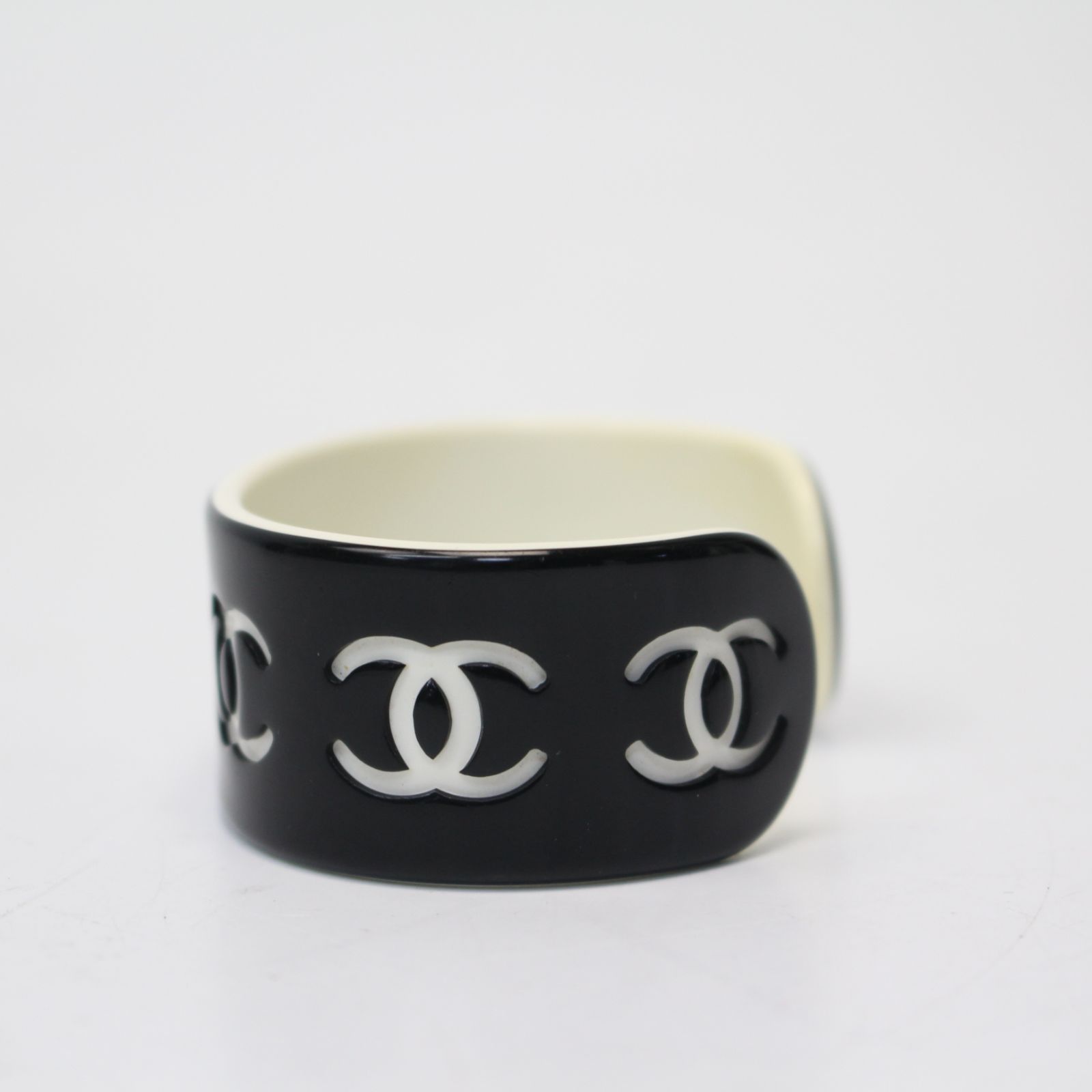 正規品 美品 CHANEL シャネル バングル ココマーク ブラック 02P 楽天市場】【動画有】シャネル CHANEL ココマーク バングル
