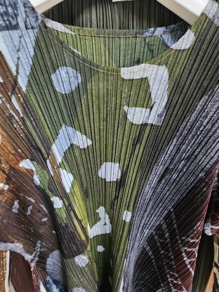 MIYAKE イッセイミヤケ