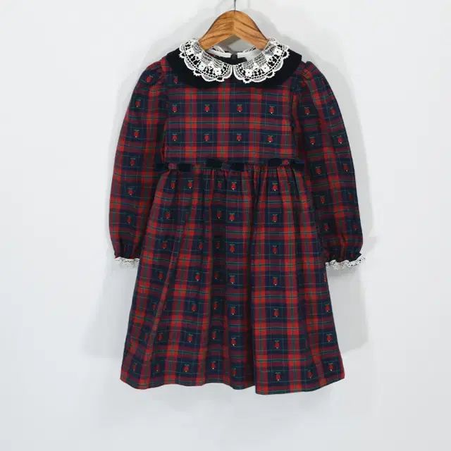 最終値下げ新品未使用CHANEL ブラック ハイヒール 36佐川急便発送 最終値下げ新品未使用CHANEL ブラック ハイヒール 36佐川急便発送