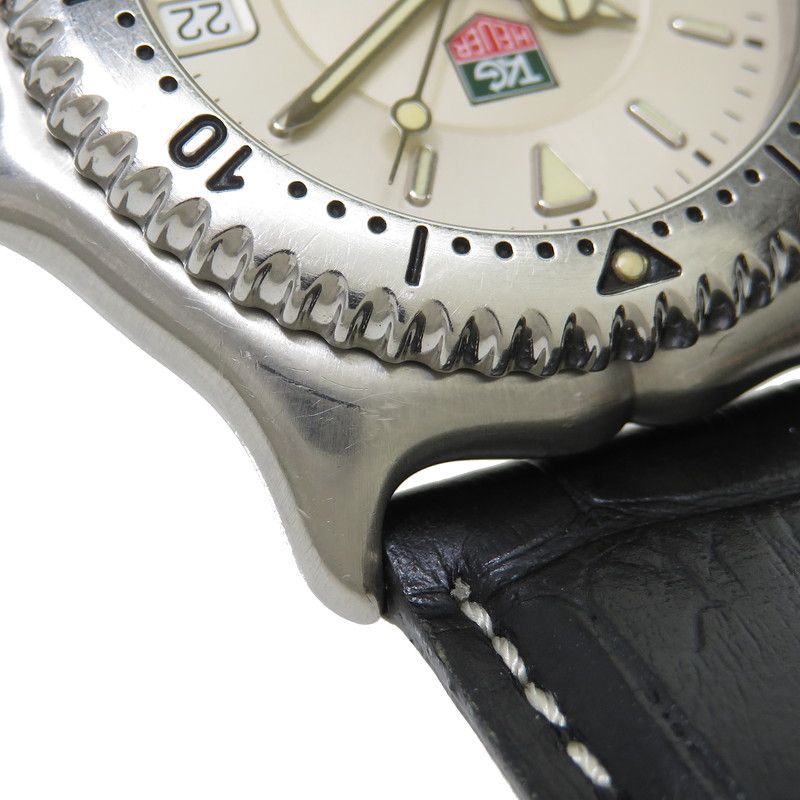 タグホイヤー 腕時計 プロフェッショナル 200M ▲ベルト社外