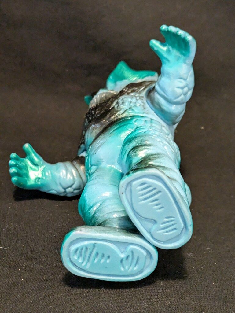 驚きの破格値，人気 ポピー キングザウルス イカルス星人