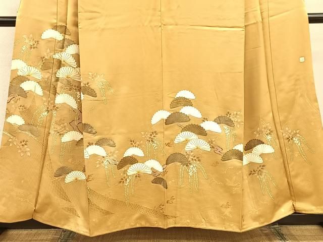 平和屋着物○十日町友禅作家 龍谷 色留袖 駒刺繍 正倉院花唐草文 金彩