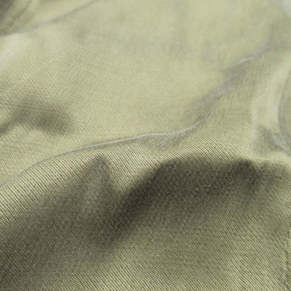 パラシュートパンツ