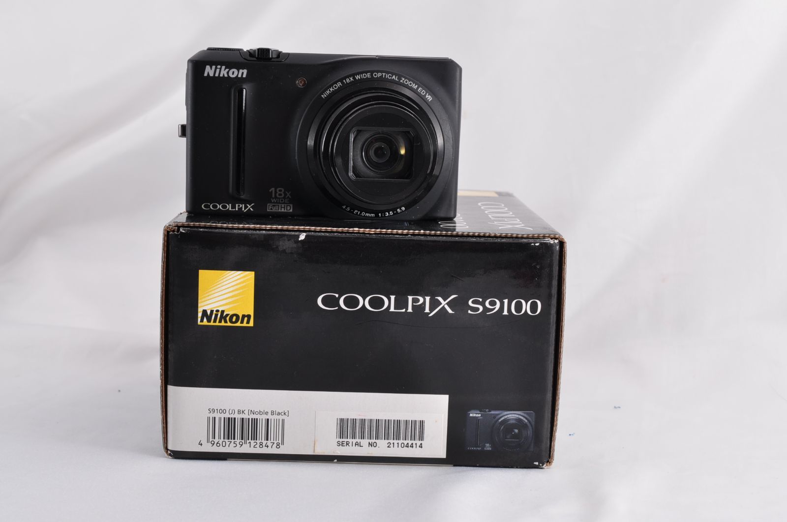 値下げ中★ 美品 Nikon COOLPIX S9100 付属品多数有り ニコン デジカメ　コンデジ　コンパクトデジカメ