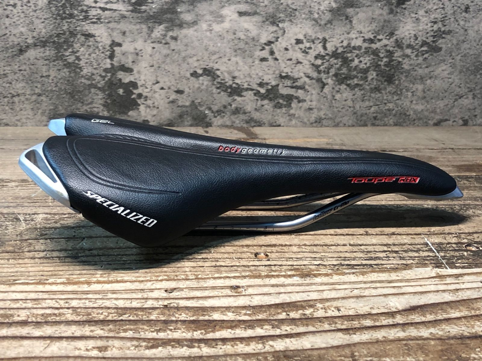 トゥーぺコンプジェル155mm Specialized Toupe Comp Saddle Selim Specialized Toupé Comp Gel
