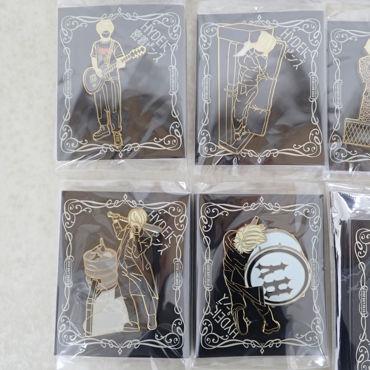 HYDE LIVE2022 HYDEに密着ピンズピンバッジ6種 HYDEに密着ピンズ HYDE LIVE2022 - メルカリ