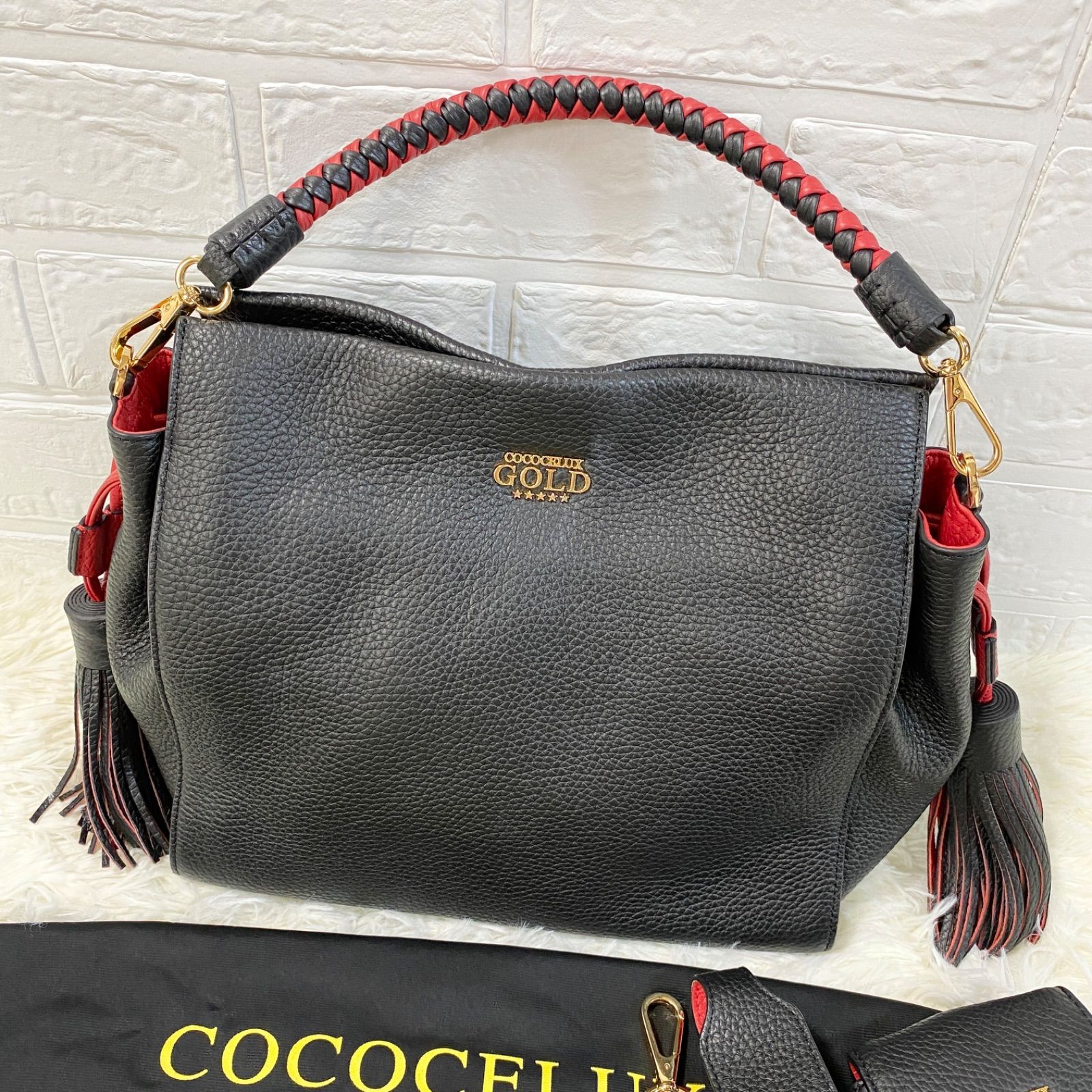 美品✨【COCOCELUX GOLD】ココセリュックスゴールド 牛革 タッセル 