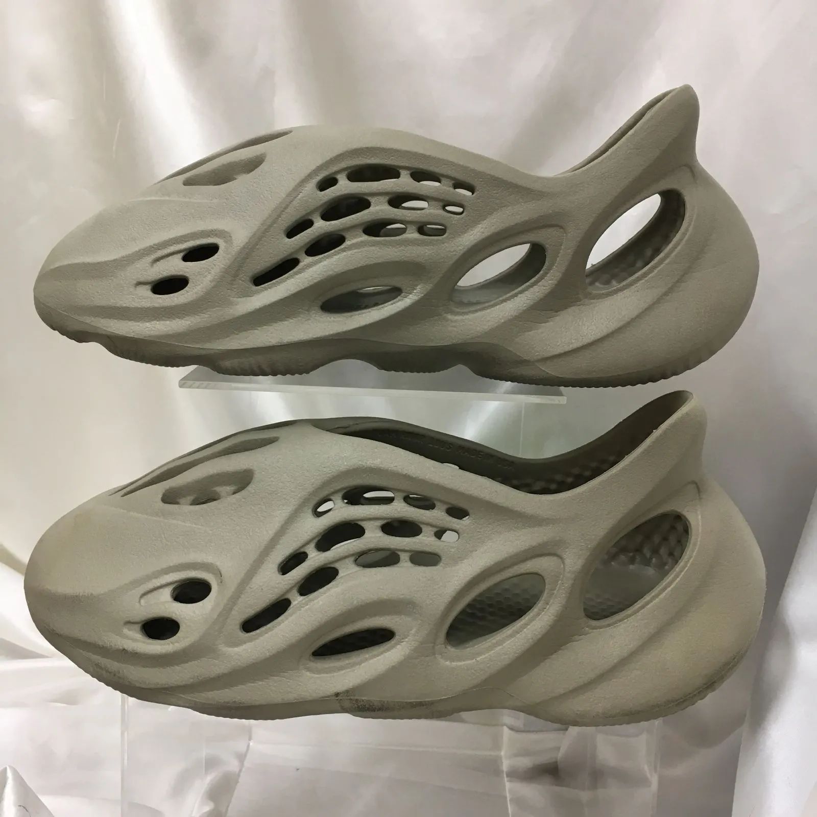 三沢店 adidas YEEZY FOAM RUNNER 27cm Mens Yeezy Foam Runner Size 27.0cm アディダス イージーフォームランナーストーンソルト