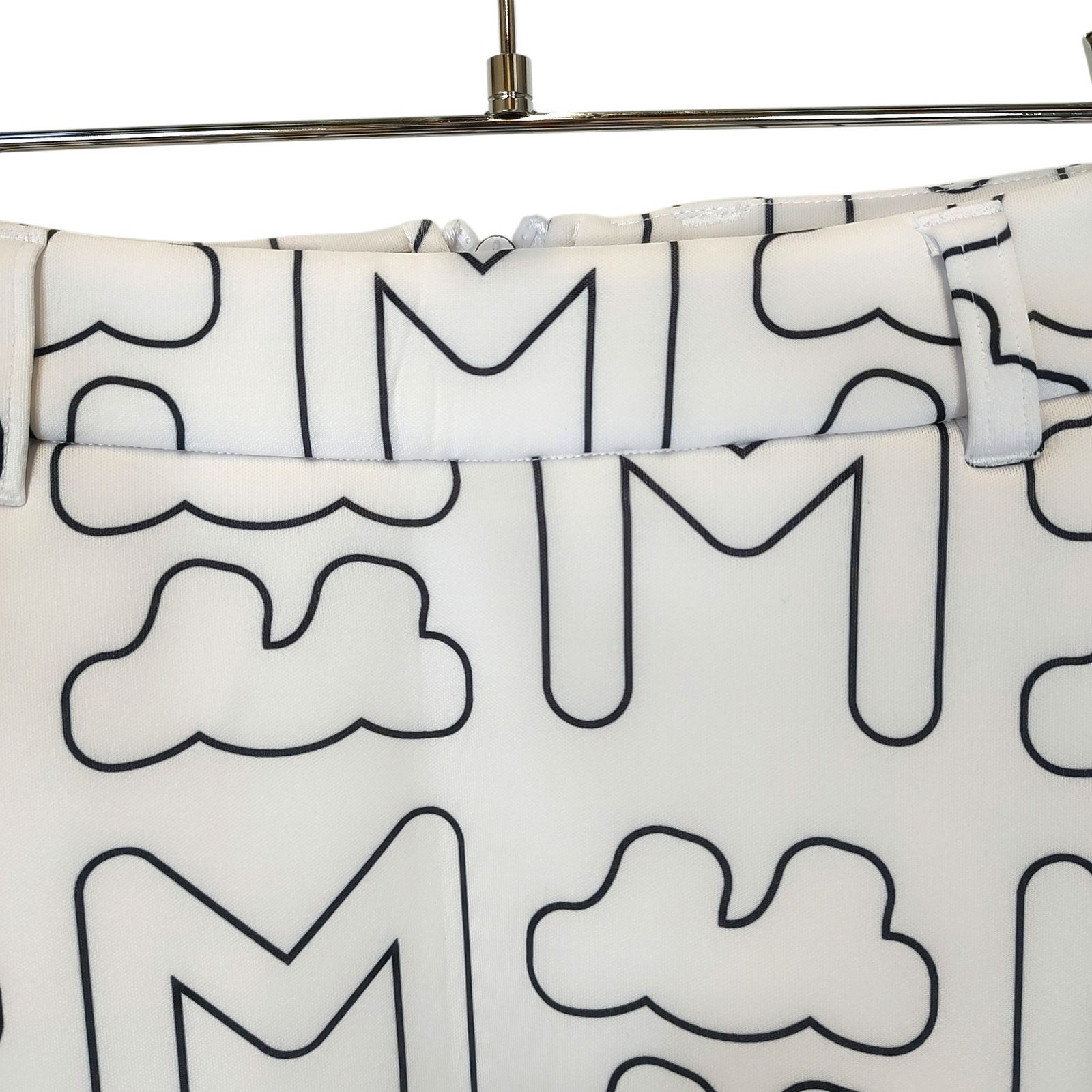 最終値下げ‼️ ムータマリンゴルフ　ベージュ スカート サイズ1 最終値下げ‼️ ムータマリンゴルフ ベージュ スカート サイズ1