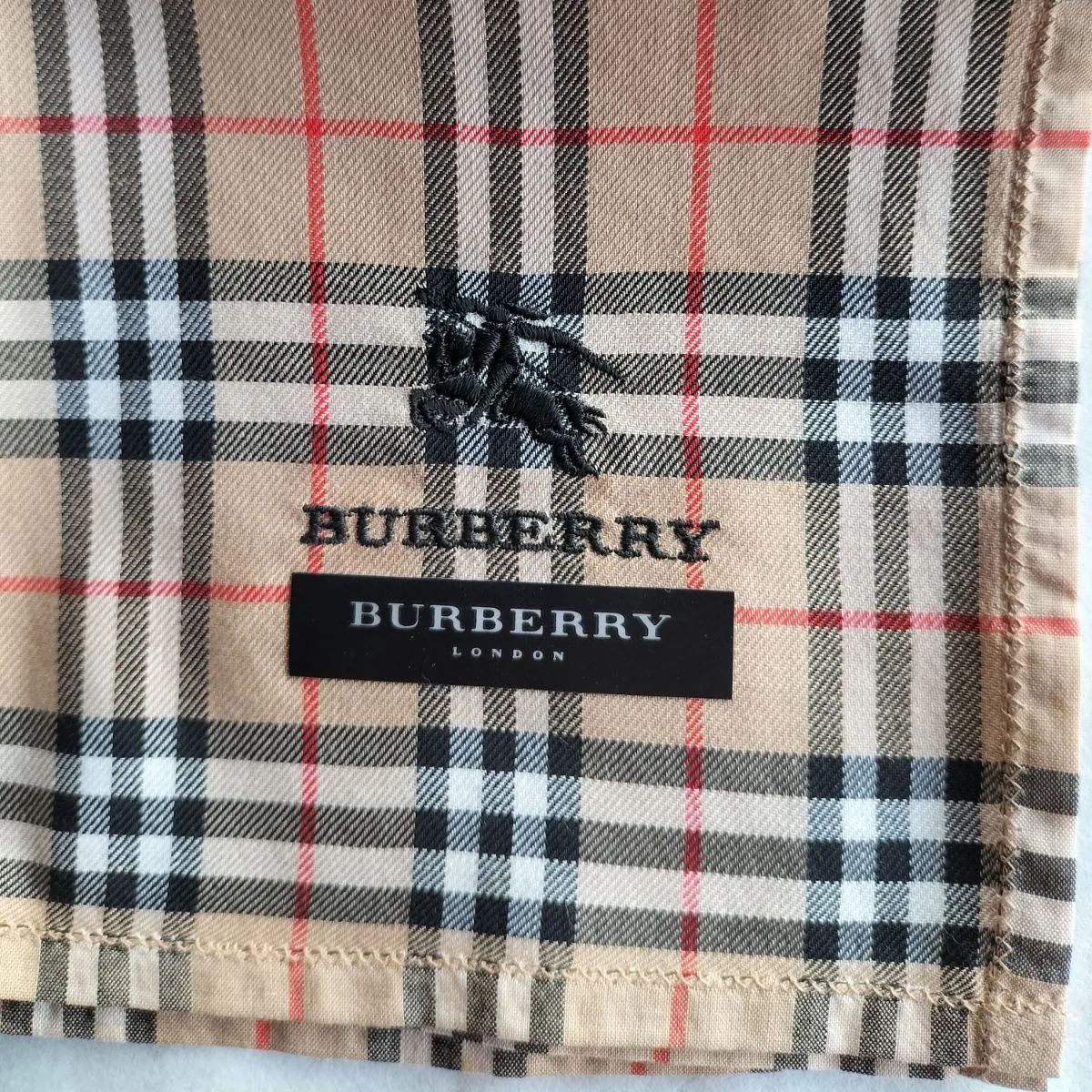 BURBERRY新品ハンカチ - メルカリ