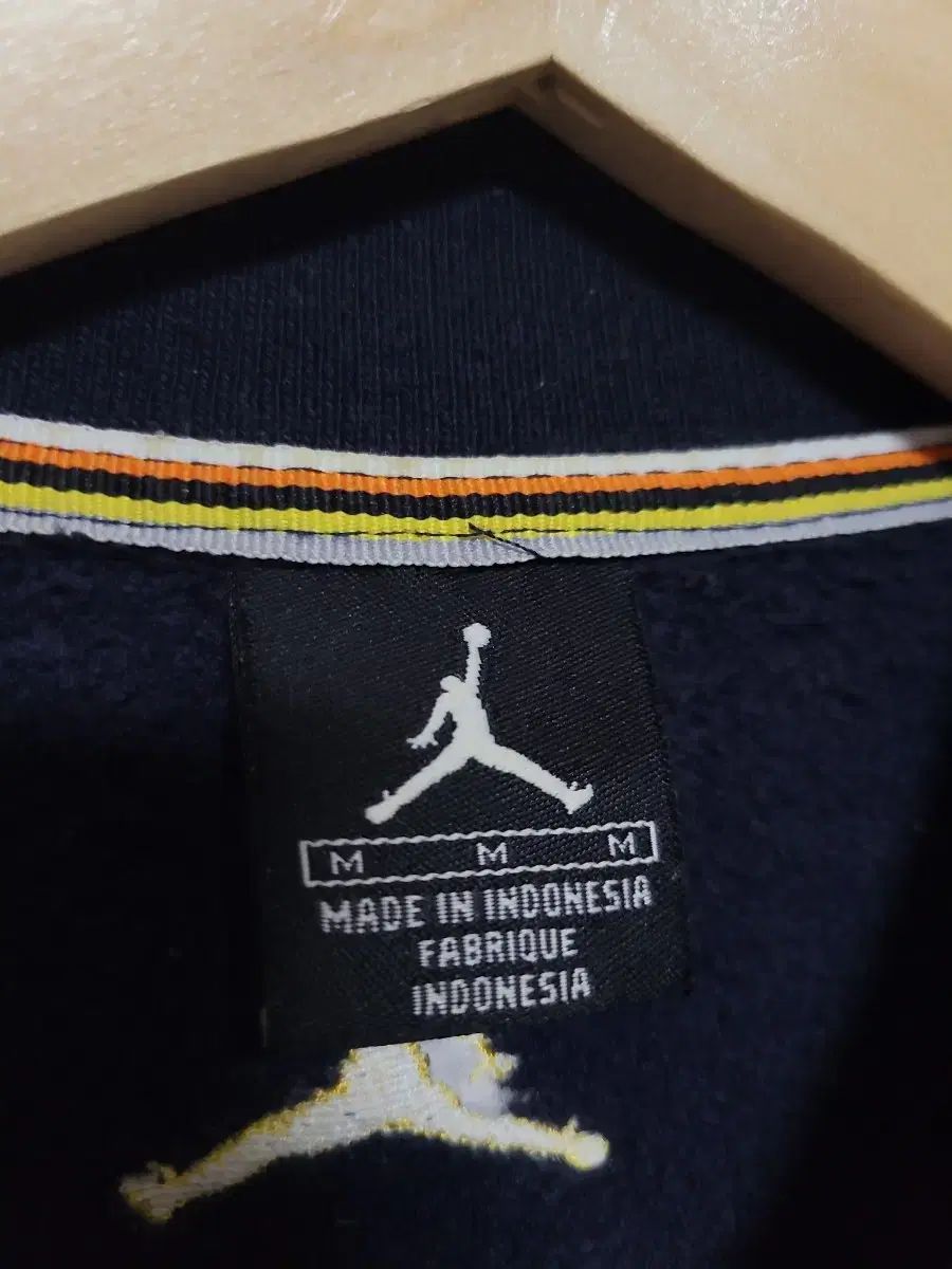 雑誌で紹介された NIKE(ナイキ) ジョーダン ジャケット スタジアム スタジャン ジャケット・アウター
